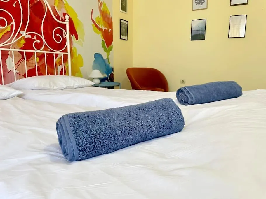 35 Cozy Central 1 Bedroom Apartment With Balcony Sófia
