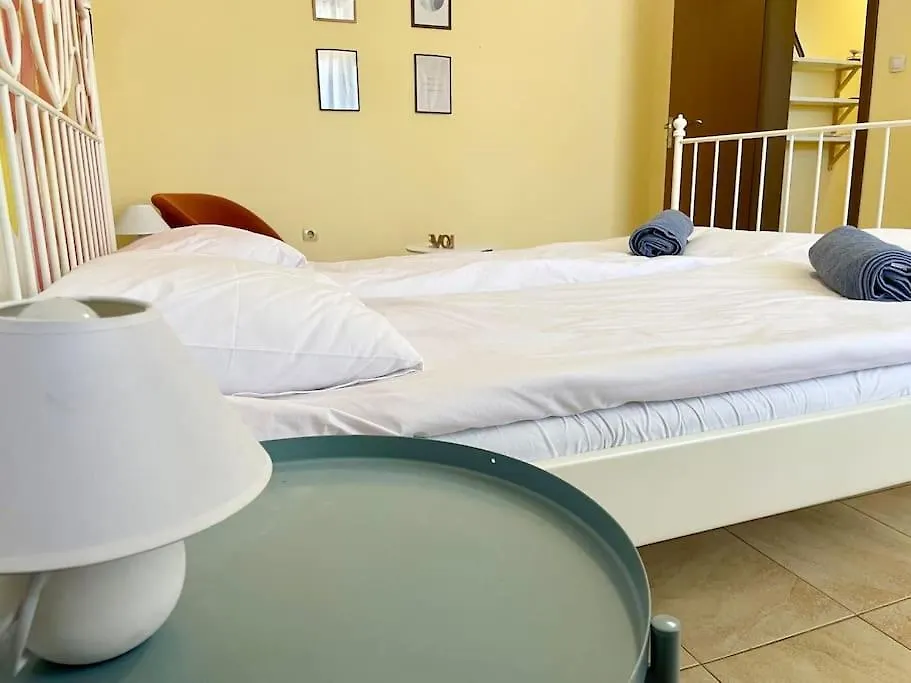 35 Cozy Central 1 Bedroom Apartment With Balcony Sófia