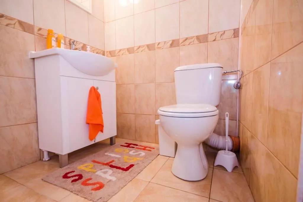 35 Cozy Central 1 Bedroom Apartment With Balcony Sófia 0*,