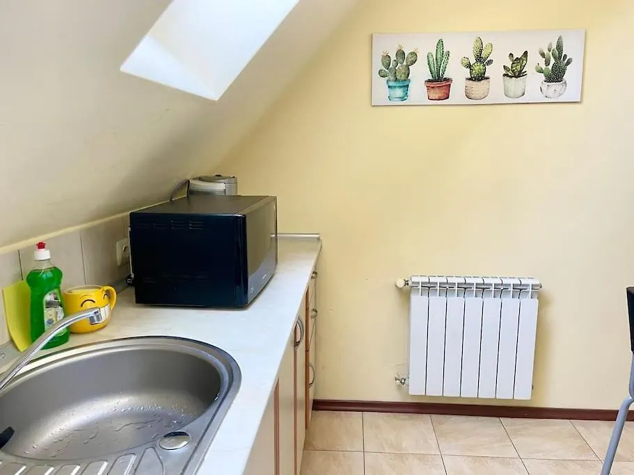 35 Cozy Central 1 Bedroom Apartment With Balcony Sofia 0*,  Bulgarije